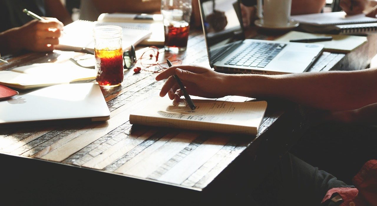 6 Tips for Starting Your Own Dealership Business Plan