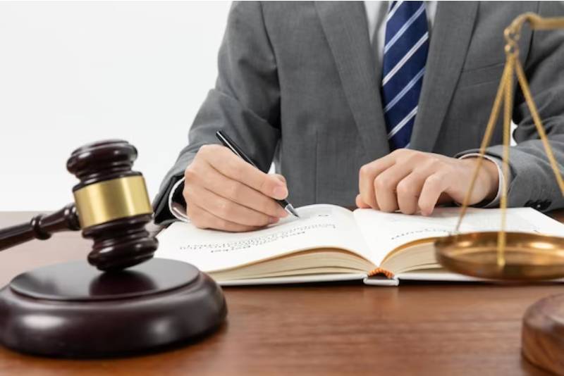 Why You Need An Experienced Divorce Attorney On Your Side?