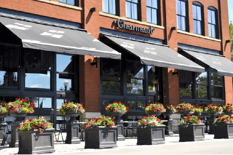 patio awning