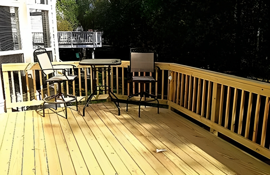Choosing The Right Deck Builder For Your Project