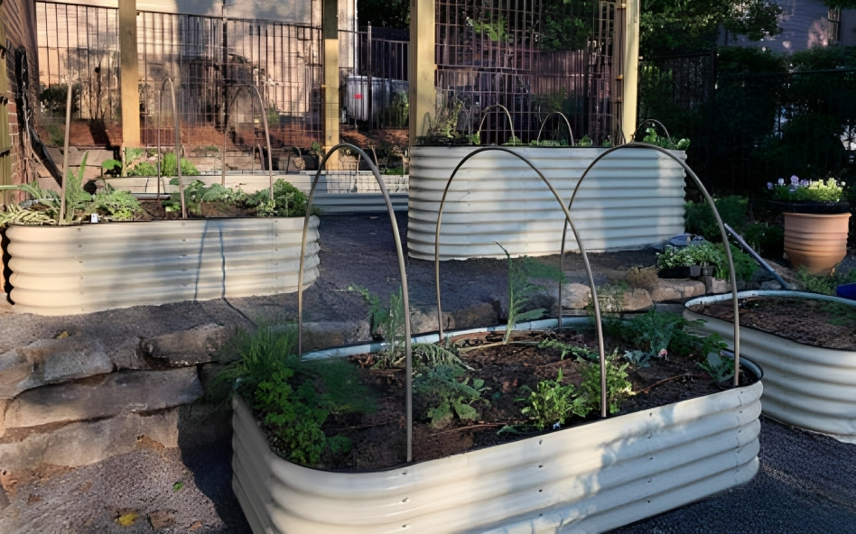 Galvanized Raised Bed Planter