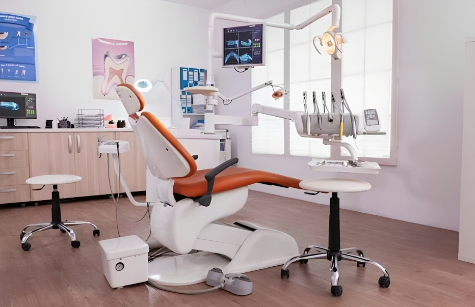 Smile Brighter At Our Premier Dental Clinic In Dwarka