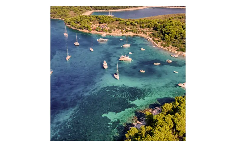 Tropical Dreams: Planning Your Perfect Vacation at Guanaja’s Resorts