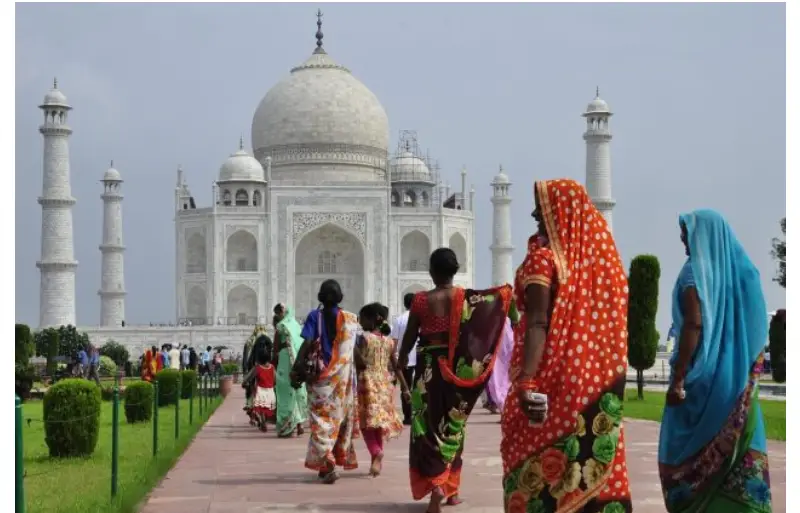 How To Choose Golden Triangle Tour Packages In India?