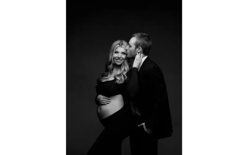 The Ultimate Guide To Finding A Maternity Photographer In Toronto