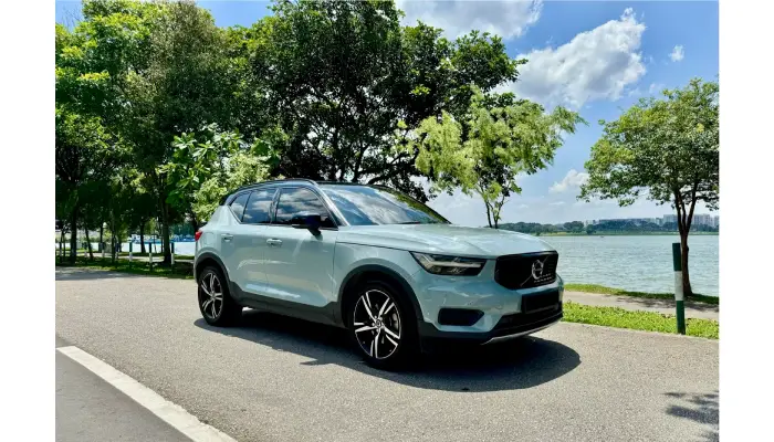 How To Choose The Right Car For Your Monthly Rental Needs?