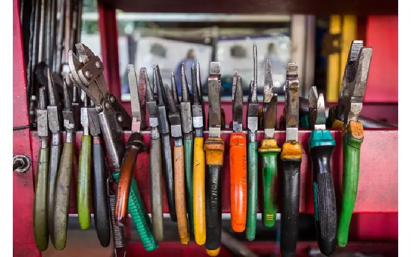 Why Hardware Store In Dubai Is A Must-Visit For Diy Enthusiasts?