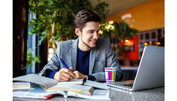 Wie Wähle Ich Den Richtigen Online MBA? Ein Leitfaden Für Studieninteressierte